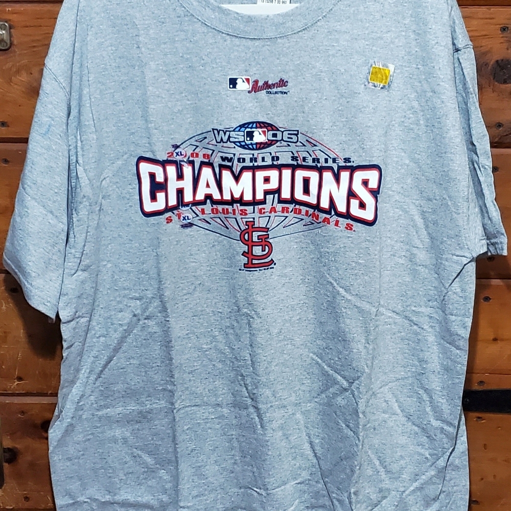 Vintage 2006 Men's St. Louis Cardinals World Series Shirt